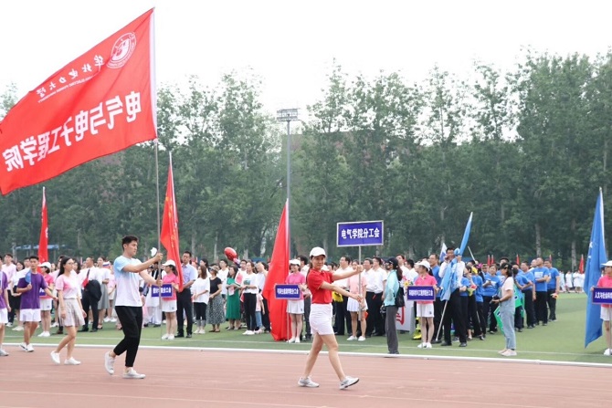 c8fe3b0640f94977ae90fe509b3011d9.jpg